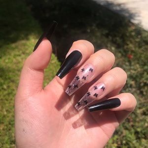 Black butterfly press on nails